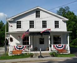 The New Hampshire Store That S In The Middle Of Nowhere But So Worth The Journey New Hampshire Hampshire Mont Vernon