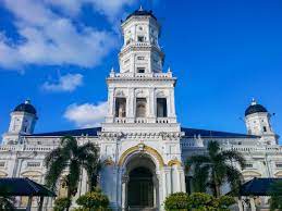 Ini adalah page rasmi masjid sultan abu bakar, raub. Sultan Abu Bakar Mosque Map Guide Nearby Hotels Next Escape