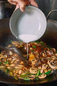 Beef And Mushroom Stir Fry Rice Plate Recipe Chinese Cooking Cooking Asian Recipes