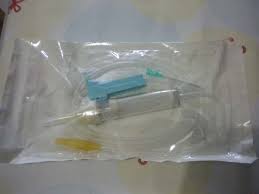 Istilah yang sering digunakan dalam pemasangan infus • gtt= makro tetes • mgtt= mikro tetes • jumlah tetesan = banyaknya tetesan dalam satu menit rumus tetap tetesan infus • 1 gtt = 3 mgtt • 1 cc = 20 gtt • 1 cc = 60 mgtt • 1 kolf = 1 labu = 500 cc • 1 cc = 1 ml • mggt/menit = cc/jam • konversi dari gtt ke mgtt kali (x) 3 • konversi dari mgtt ke gtt bagi (:) 3 • 1 kolf atau 500 cc/ 24 jam = 7 gtt • 1 kolf atau 500 cc/24 jam = 21 mgtt • volume tetesan infus yang. Blood Transfusion Set Dan Disposable Infusion Set Alkes Marinno