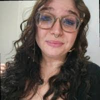 Wendy Haire's Instagram, Twitter & Facebook