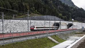 Proponi una nuova soluzione il treno sotto la manica. Apre Il Gottardo Il Tunnel Dei Record I Numeri E La Storia Siviaggia