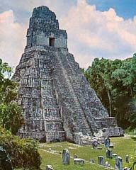 En américa durante la época precolombina se desarrolló un estudio astronómico bastante extenso. La Astronomia Maya Los Mayas