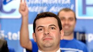 BIOGRAFIE: Daniel Constantin, promovat în politică de Dan Voiculescu,  devine ministru al Agriculturii