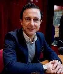 Abelardo Vergara's Instagram, Twitter & Facebook