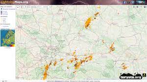 W czasie burz możliwe porywy do 75 km/h. Zestawienie Stron Internetowych Na Ktorych Sprawdzisz Gdzie Jest Burza Turysta Org