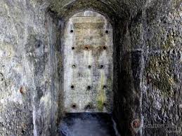 Souterrain Trident Souterrains De Lyon Urbex En Rhone Alpes Auvergne En 2020 Souterrain Urbex Auvergne
