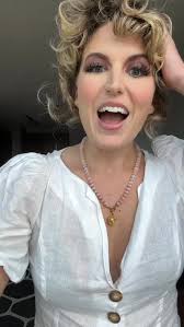 sometimes it’s a Sunday and you gotta pivot from playing Fraulein Kost in  the matinee, to Sally Bowles in the evening! Come with me for a little  chaos, understudy musings, coffee chats, and my fav ...