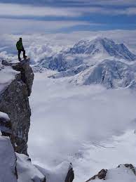 Rodrigo Raineri At Mount Mckinley Sevensummits Brazil Rodrigoraineri Mountaineering Mountains Beautiful Places