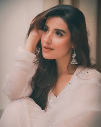 Hareem Farooq 的Instagram photo • Oct 11, 2024 at 6:15 AM