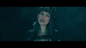 C bb te llamo pero me sale ocupado, uoh. Criminal