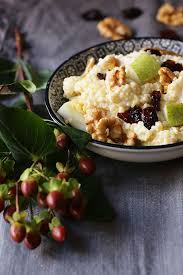 Fruhstucks Rezept Hirse Mit Birne Walnussen Cranberrys Und Ingwer A Cake A Day Mein Foodblog Rezepte Fruhstuck Rezepte Rohkost Ernahrung