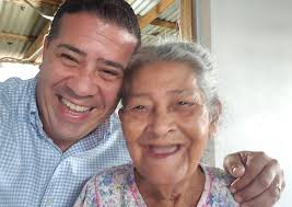 Fundación Pisadas de Amor