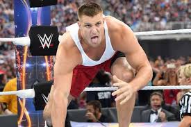 Rob gronkowski and his brothers. Rob Gronkowski Signs With Wwe Will Debut On Next Week S Smackdown Exclusive