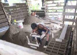 Berikut cara membuat batako sendiri dengan sistim manual yang bisa anda praktekan, bahan yang satu ini dibutuhkan selain harganya yang terjangkau, cara membuat batako ini pun bisa di katakan cukup sederhana. Cara Membuat Batako Ringan Dan Kuat Di Rumah Tukang Review
