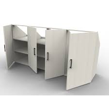 Non seulement vous pourrez choisir les matériaux, couleurs, portes, avec. Weiss Schrank Mit Schragen Hinten In Kiefer