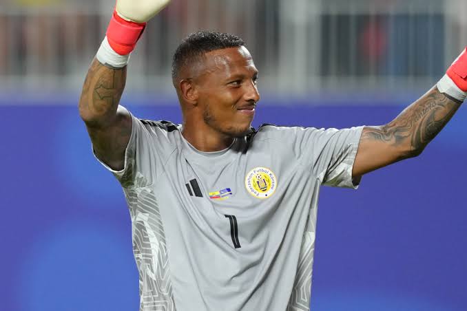 Curacao's Eloy Room makes 15 saves, sends island nation to 0-0 draw with Ecuador in World Cup | MARCA