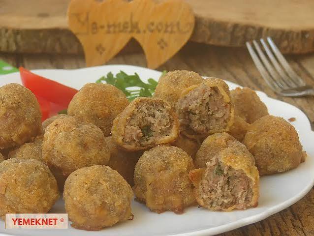 Breadcrumb Meatballs