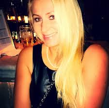 Wrocław też ma swój mały Manhattan! 🤩 📸 Fotografia Architektury Maciej  Lulko