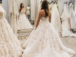 Fabric collection is brisbane's premier fabric store destination for fine dress fabrics. The Top 41 Wedding Dress Shops In Australia In 2021 One Fine Day