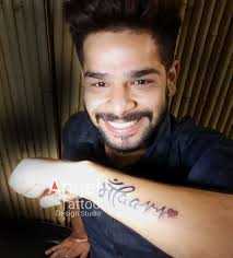 People in Gurgaon Tattoo Shop Tattoo Artist some stories