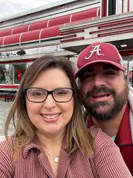 Where is a good place for breakfast!? First day here at pigeon forge🤎