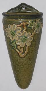 Just Art Pottery Buying And Selling American Art Pottery Pottery Art Roseville Pottery Pottery