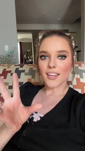 @Final Fantasy VII #finalfantasy7 #aerithgainsborough #lookalike #fyp  #viral #originalcharacter #finalfantasyremake #finalfantasyrebirth