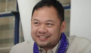 DepEd Usec tagged in kickbacks scheme goes