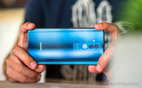Trion aizsargstikls ilike huawei mate 20 lite 25339. Huawei Mate 20 Lite Review Design 360 Degree Spin