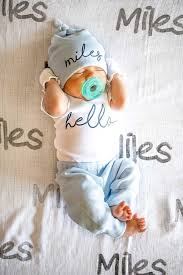 Baby Boy Coming Home Outfit Personalized Hat And Onesie Set Newborn Hello Bo Erkek Bebek Giysileri Bebek Uykusu Bebek Isimleri