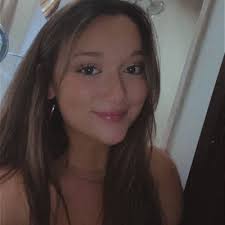 nevie (@AmaralNevie)