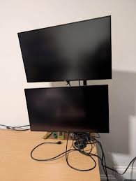 MONITOR BUNDLE NEED GONE ASAP 2x Dell 4k monitors for £180 Usually around  £250-£300 online