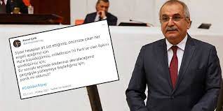 Chp ve i̇yi̇ parti 'andımız okunsun' teklifleri sunduchp ve i̇yi̇ parti milletvekilleri, öğrenci andı'nın okullarda her sabah okunmasının, kanunla şehidin cenazesi, dayısı emekli müftü ahmet çelik'in kıldırdığı cenaze namazının ardından toprağa verildi. Iyi Parti Istanbul Milletvekili Ahmet Celik Ten Alpay Ozalan A Sert Yanit