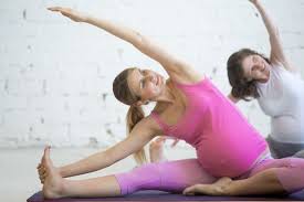 No son solo una serie de estiramientos ni tampoco una actividad para quienes nunca hicieron deporte. 5 Ejercicios De Pilates En Casa Para Embarazadas