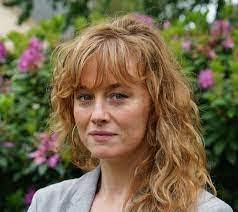 April Anson's Instagram, Twitter & Facebook