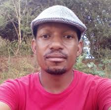 What are the duties of a shop steward?