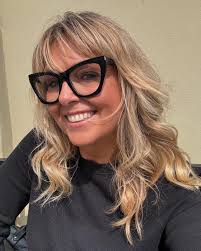 W okularach czy bez? Oto jest pytanie🥰byle by był wiatr we  włosach😍#okulary #selfie #sun