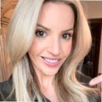 Katie Shick's Instagram, Twitter & Facebook