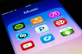 This streaming app is for the couch potato. Top 20 Music Streaming Apps For Iphone And Android Phones Quertime