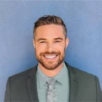 Mark Schow's Instagram, Twitter & Facebook