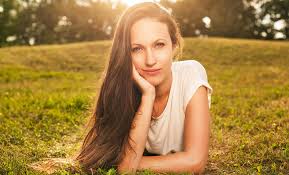 Mandorle preziose per una crescita dei capelli rapida le mandorle sono ricche di vitamina e, un principio nutritivo che attiva la crescita dei capelli e li rafforza. I 6 Cibi Per Aumentare La Crescita Dei Capelli Leitv