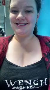 Woman shares her first FIF photo after hair and smile makeover