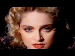 Scritta da madonna e stephen bray, true blue è la canzone che da il titolo al terzo album della cantante, tutt'oggi il più venduto con più di 20 milioni. Madonna Live To Tell Official Music Video Youtube