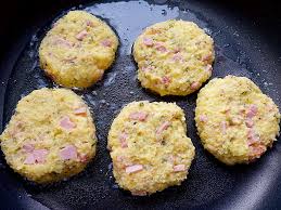 Kartoffelpuffer Mit Schinken Und Krautern Aus Meinem Kochtopf Kartoffelpuffer Kartoffelpuffer Rezept Kartoffeln Zubereiten