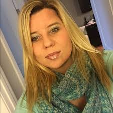 Gina Veltri's Instagram, Twitter & Facebook