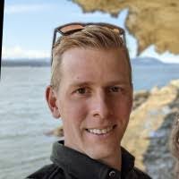 Delbert Dueck's Instagram, Twitter & Facebook