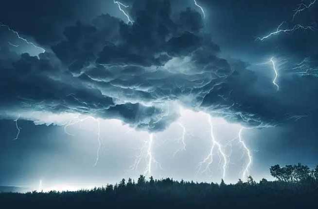 Chuva e risco de temporal marcam primeiro dia da primavera em MS - Alcin&oacute;polis News