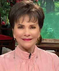 Ya siéntese señora': Pati Chapoy defendió a Florinda Meza e internet la  volvió a funar 😳 Patiy Chapoy, salió a defender a uno de los personaje más  odiados de México en pleno