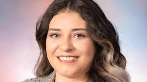 Cody Leonard earns $52,100 working for the Illinois Department of  Healthcare and Family Services during 2019